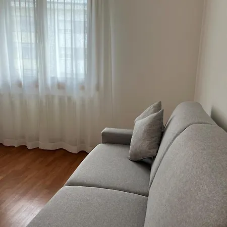 Saffron Suite, Just A Few Minutes From The Center And Station *