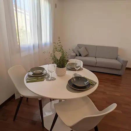 Apartment Saffron Suite, Just A Few Minutes From The Center And Station