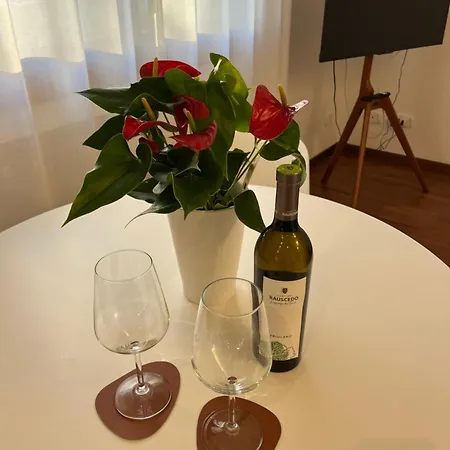 Saffron Suite, Moderna E Silenziosa Vicino Al Centro Apartament *